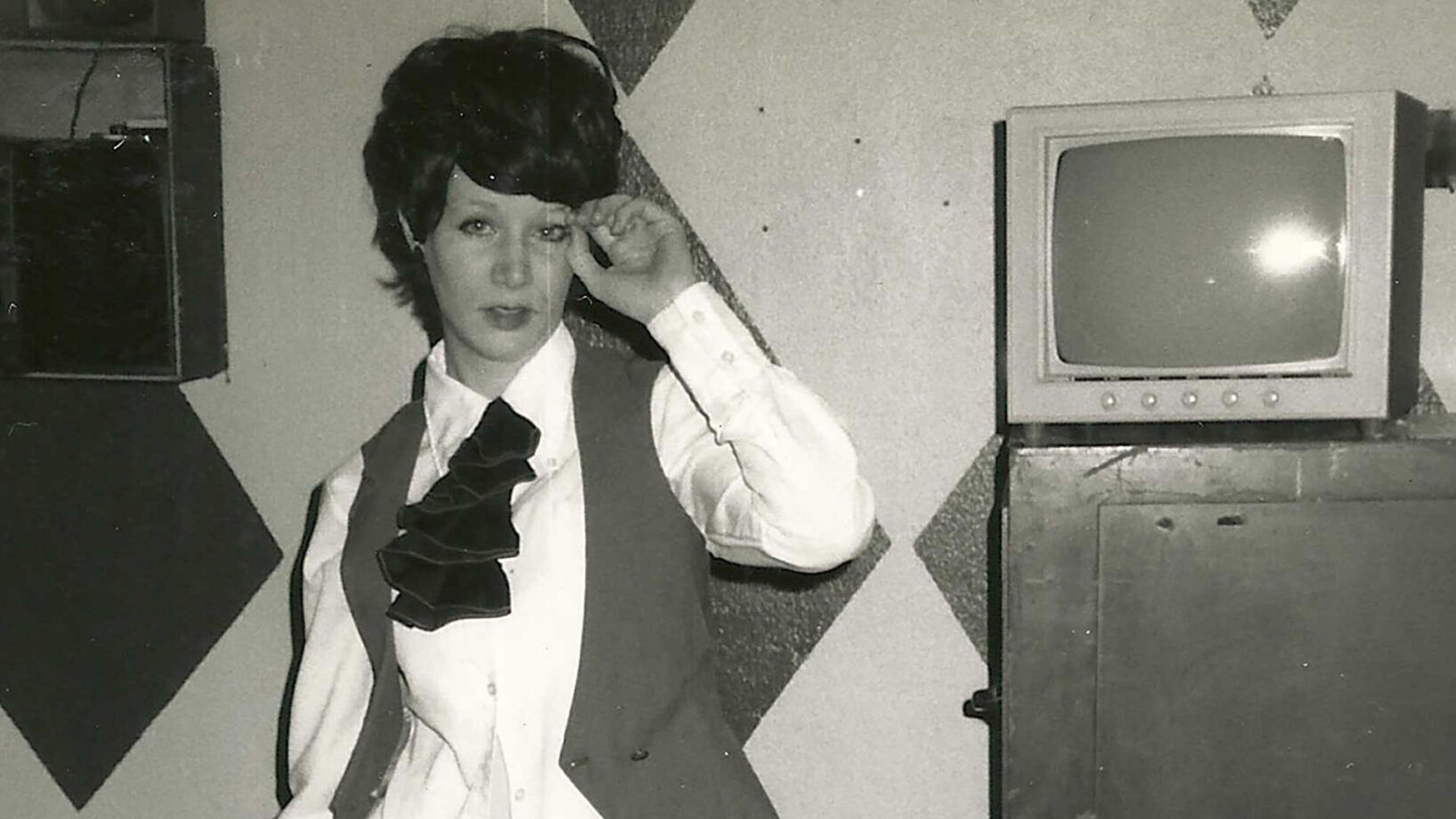 The Amateurist dir. Miranda July (1998)