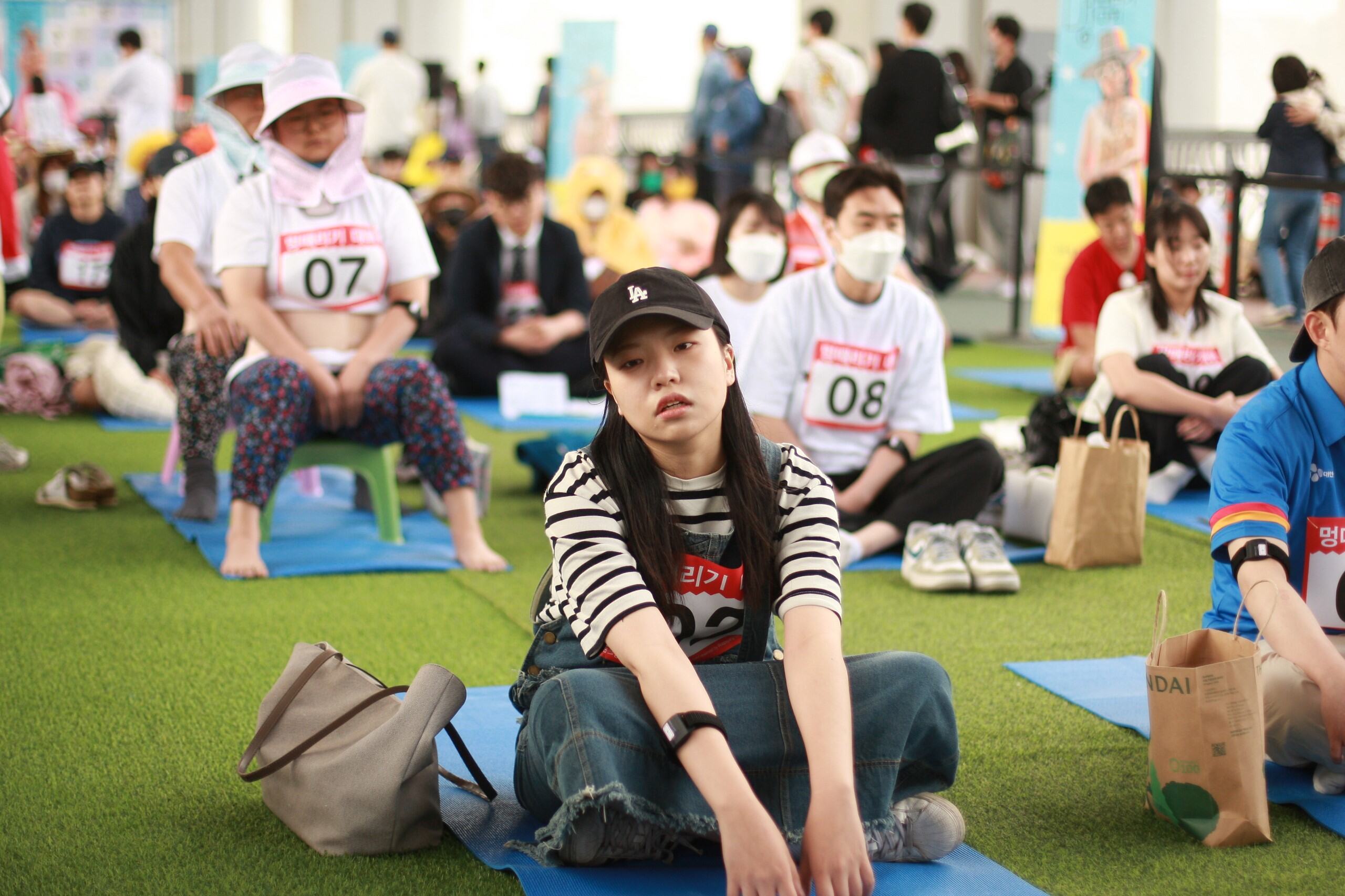 Space-Out Competition by Woopsyang