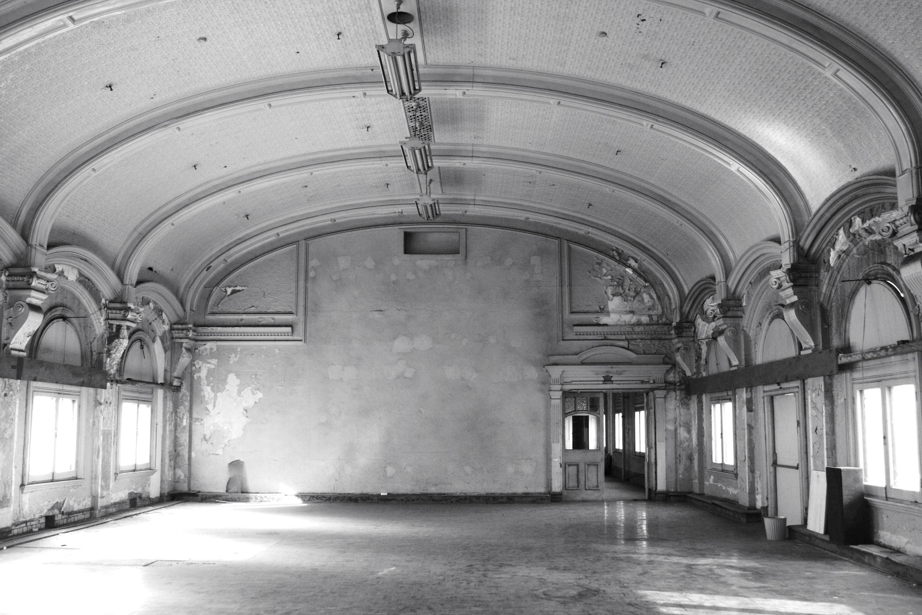 The Ballroom in 2008 with roof and floor intact